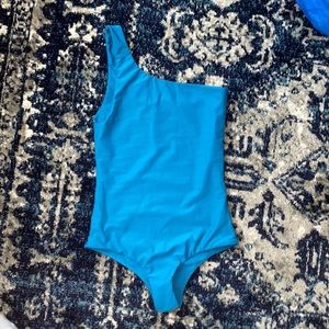 NWOT Mikoh one shoulder one piece